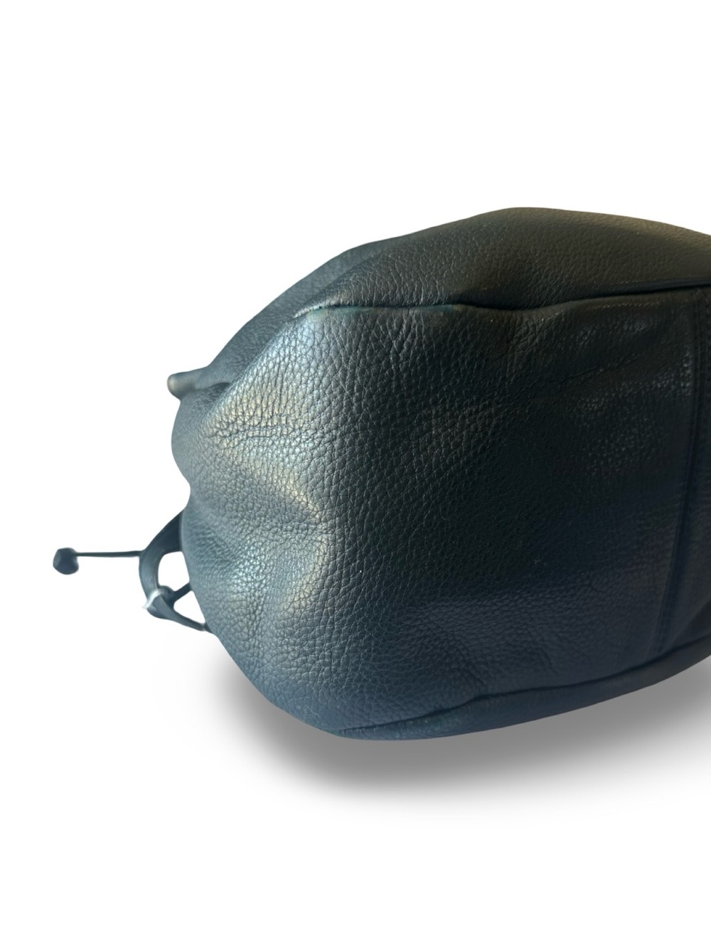 Longchamp Black Pebbled Leather Drawstring Bucket Bag – Gently Used - Picture 7 of 12